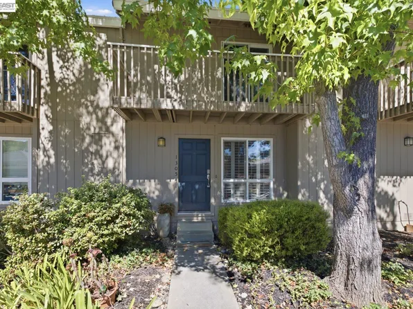 1305 Waterfall Way, Concord, CA 94521