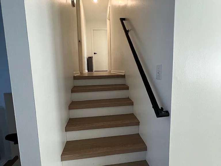 Douglas Cir — Photo 5
