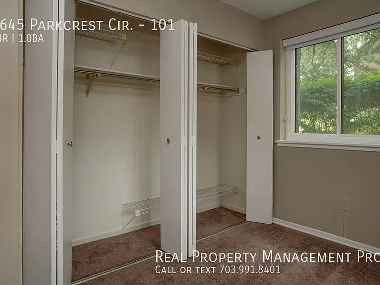 1645 Parkcrest Cir #101 — Photo 15