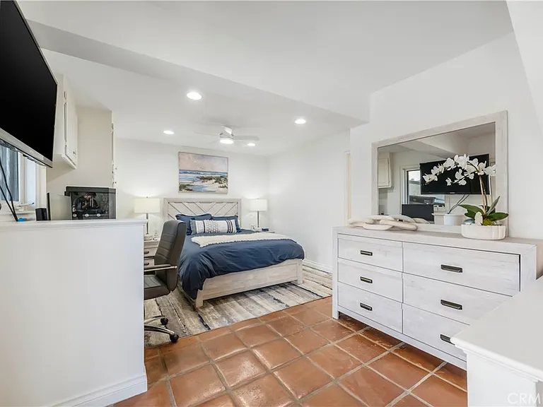 32061 Coast Hwy — Photo 25