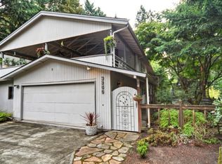 3250 165th Ave SE, Bellevue, WA 98008