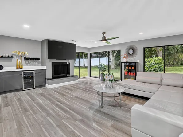 2834 DEER CREEK KELLY BROOKE Lane, Deerfield Beach, FL 33442