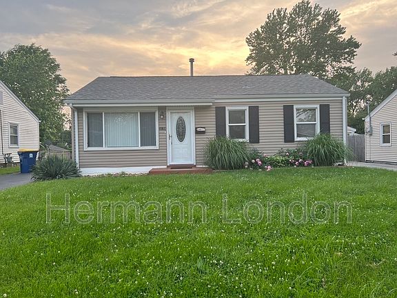 2nd image of 3139 Saint David Ln