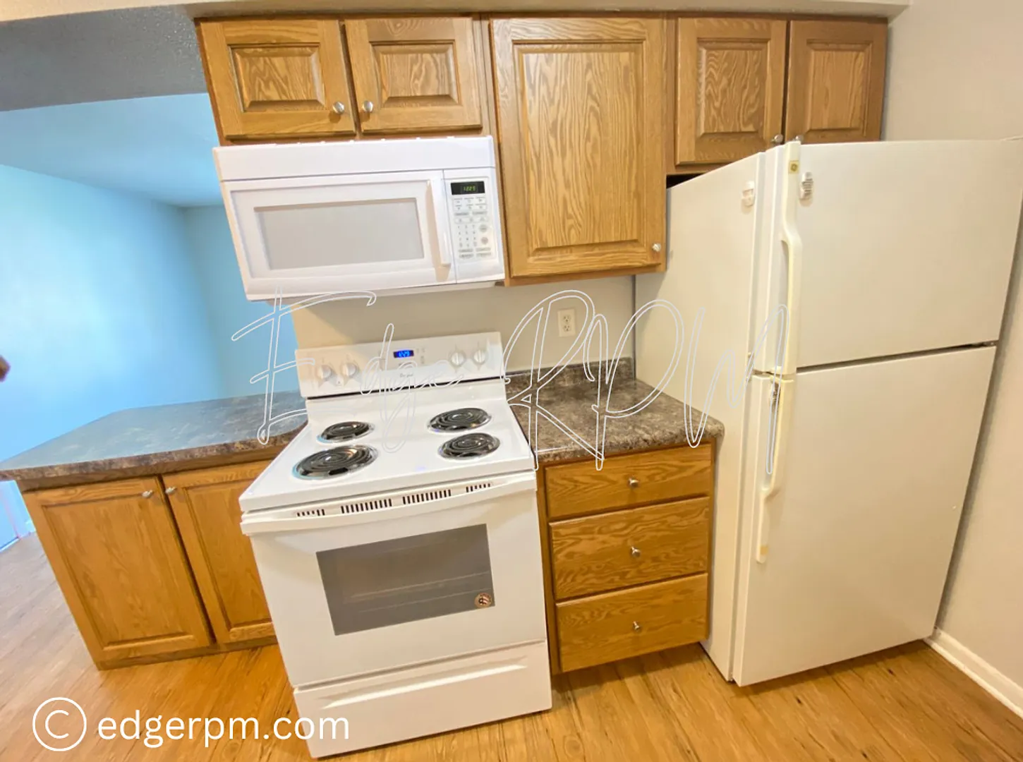 Willow Run Heights — Photo 2