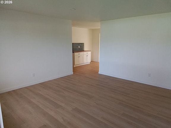 5th image of 3139 Michigan St