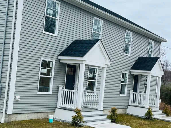 14 Infield St, Bridgeport, CT 06606