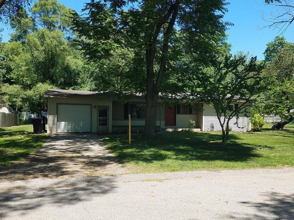 1st image of 129 Elm Ln