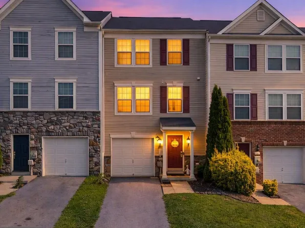 50 Ventura Way, Hedgesville, WV 25427