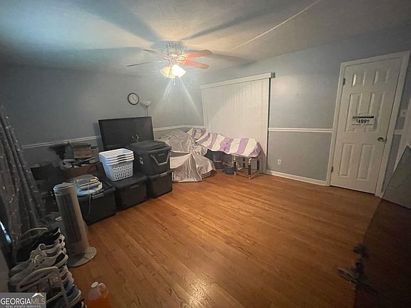 3rd image of 622 Fayetteville Rd