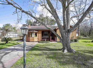 1475 Amelia St, Beaumont, TX 77707