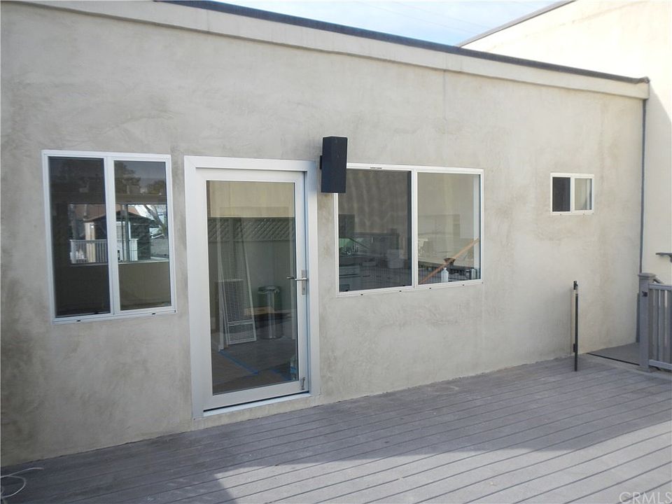1st image of 3115 Villa Way