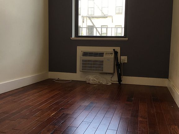 5th image of 1438 Dekalb Ave APT 2L