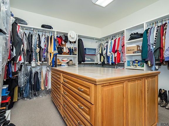 5th image of 5273 Bentley Dr