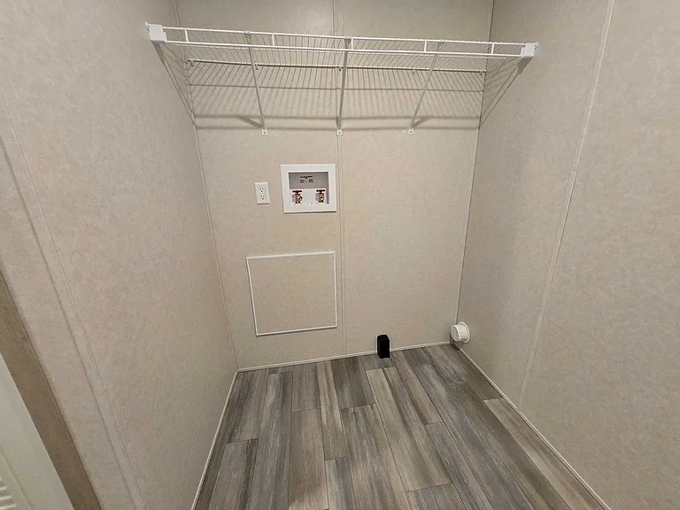 29800 Guilford Cir #109 — Photo 10