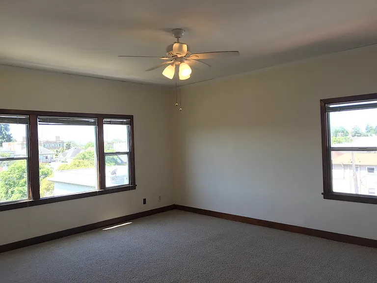 736 Lincoln Avenue US GRANT — Photo 11