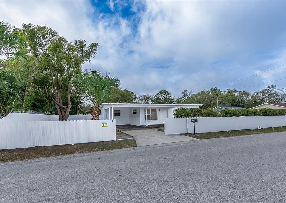 1st image of 831 WOODLAWN STREET