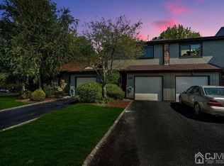 103 Bowne Ct, Matawan, NJ 07747