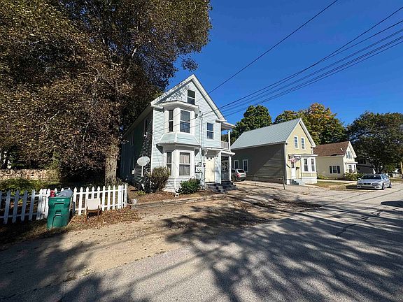 4th image of 10 School Street