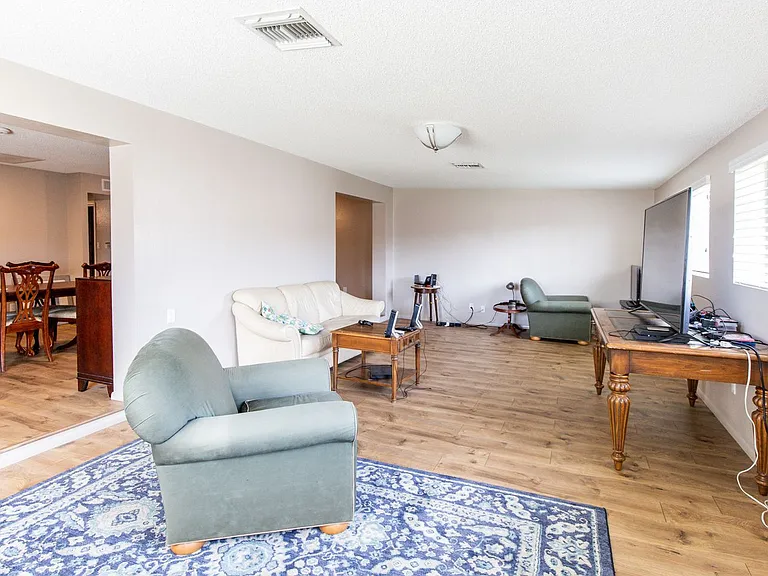 3511 S Alder Dr — Photo 26