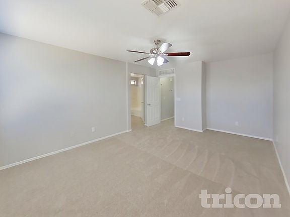 5th image of 377 E Maddison St