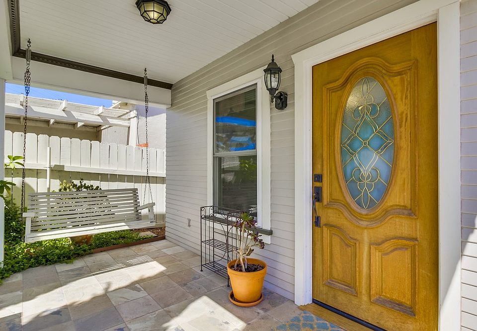 1st image of 2464 Sumac Dr
