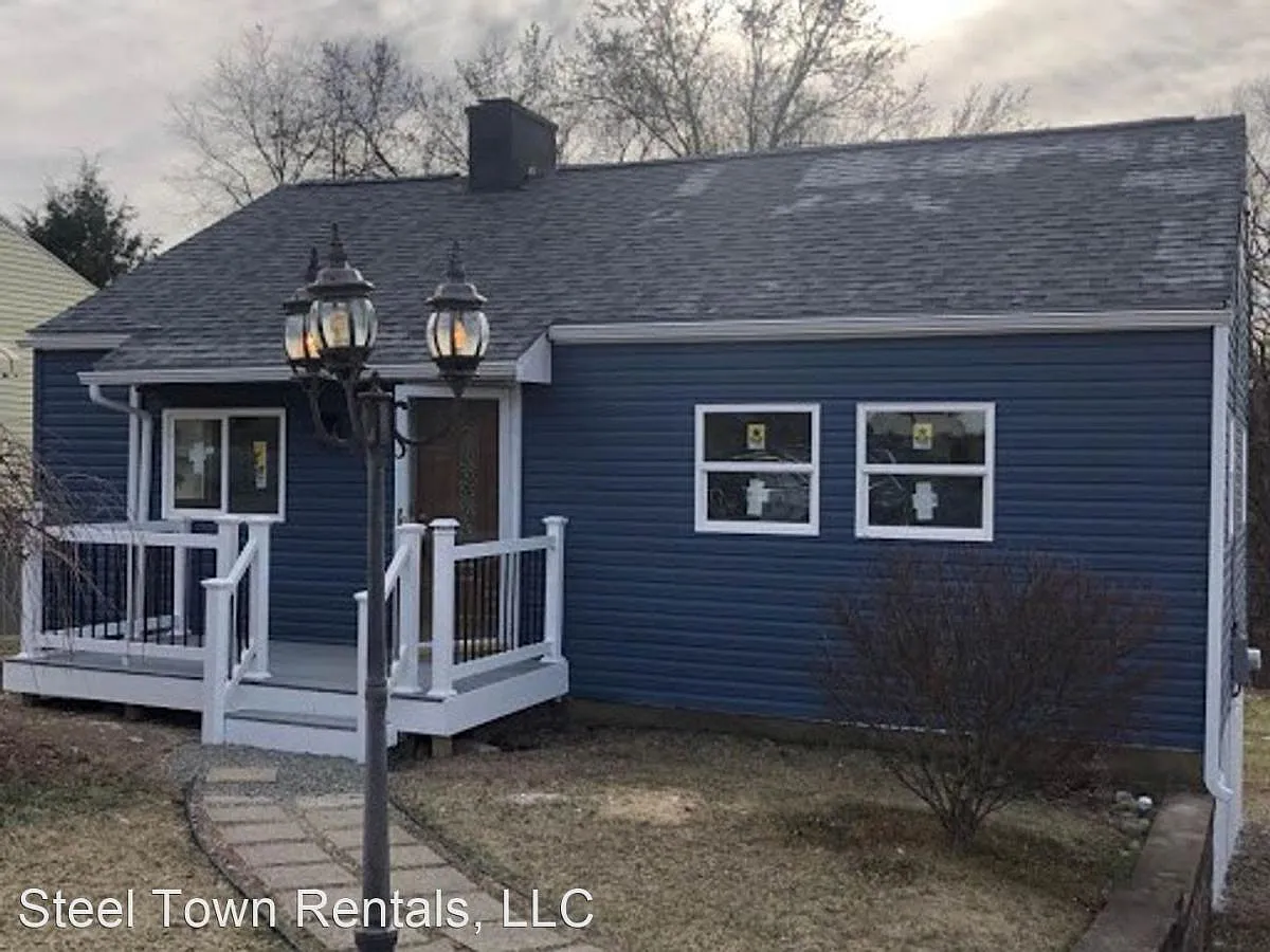 4109 Thomas St photo 1