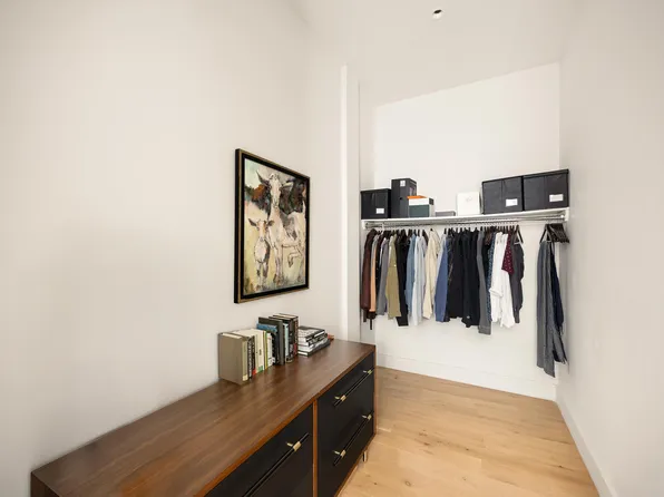 10 Quincy Street image 5 of 6