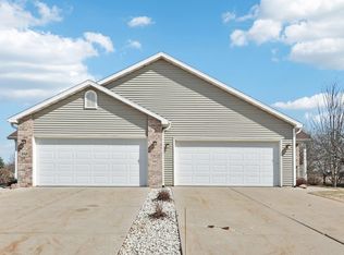 844 Dunn Ave, Oregon, WI 53575