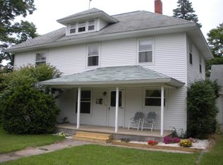 135 W Cherry St, Wayland, MI 49348