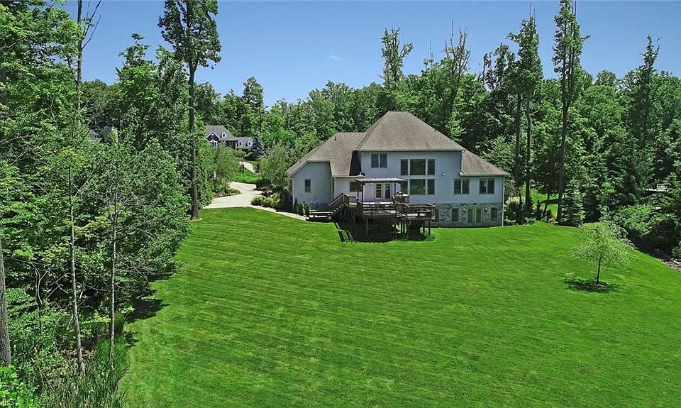 mocigoma♡ 16460 Majestic Oaks, Chagrin Falls, OH 44023 | Zillow