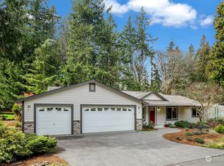 78 N Point Dr, Bellingham, WA 98229