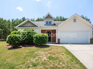 6778 Merrywood Dr, Fairburn, GA 30213