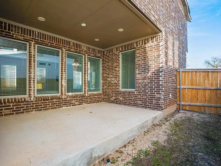 932 Azul Lagoon Dr — Photo 25