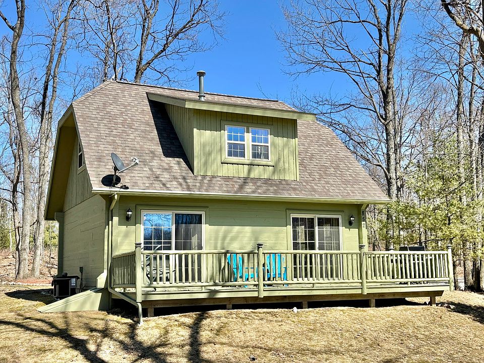 1st image of 852 Golf Cottage Dr