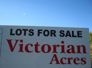 Derek Dr, New London, WI 54961