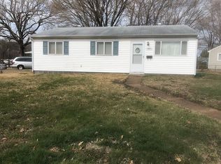 1801 Beall Dr, Hampton, VA 23663