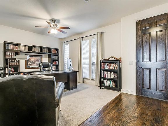 5th image of 968 Tara Dr