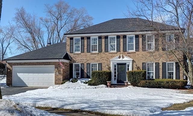 1st image of 443 Bedford Ct