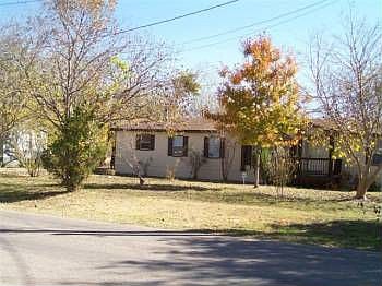 2nd image of 3905 River Rd