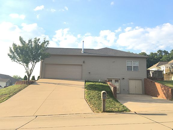2nd image of 4916 Pinedale