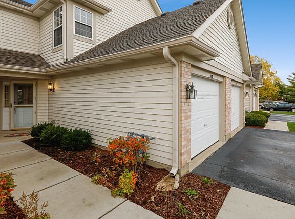 2nd image of 1617 Orchard Ave #23B