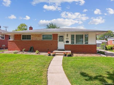 7223 Fairwood Dr, Dearborn Heights, MI, 48127