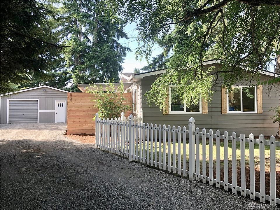 1st image of 8929 Mulberry Ct SE
