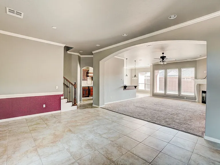 4601 NW 162nd Ct — Photo 5