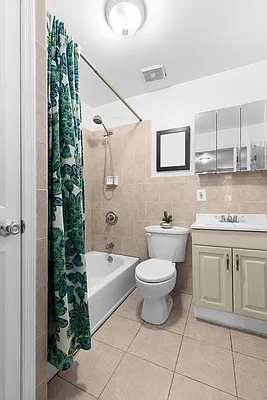Sold by Compass | media 7