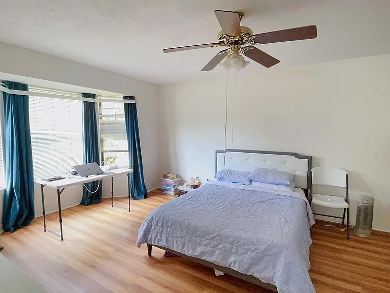 7720 NW 38th Pl — Photo 17