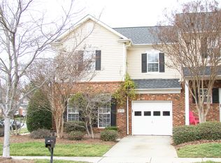 4732 Cottage Oaks Dr, Charlotte, NC 28269