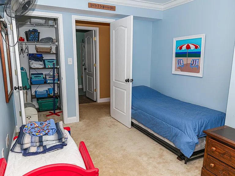 5216 Waterview Dr — Photo 28