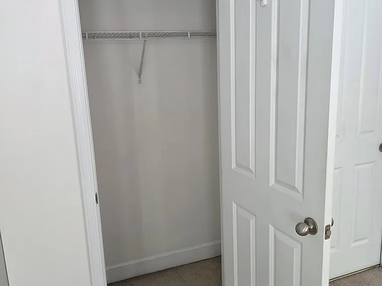7025 Sunnywood Dr — Photo 11