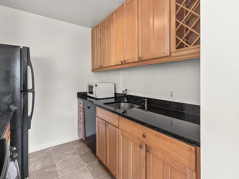 4570 Macarthur Blvd NW #107 — Photo 14